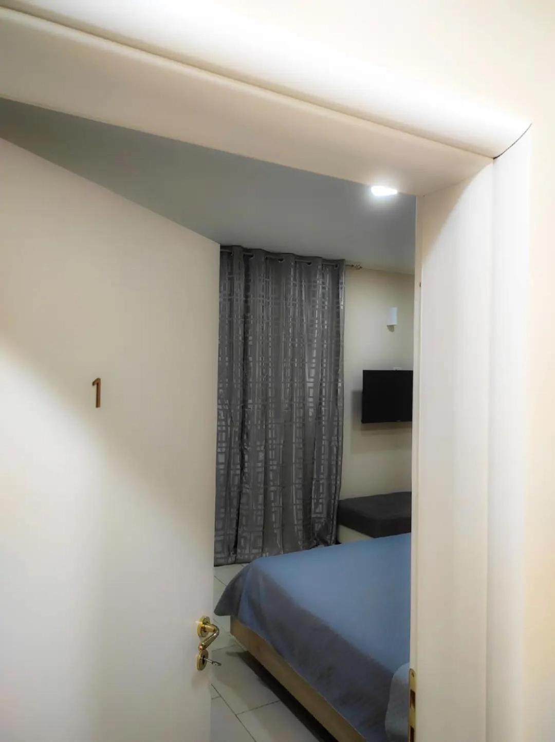 76 Avenue Suites Wi-Fi - Shuttle Reggio Calabria Exterior foto